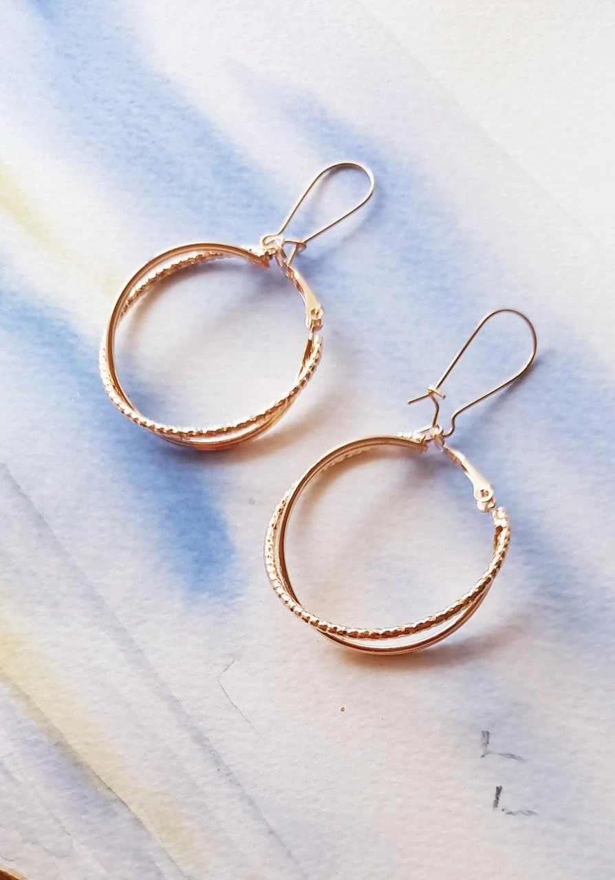 Boucles oreilles créoles dorées grands anneaux neuves